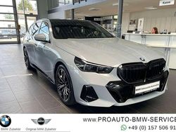 Brooklyn grau Gebraucht 2025 BMW 520 M Sport Kombi | 57.899 € (Guter Preis)