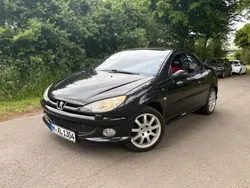 Schwarz Gebraucht 2006 Peugeot 206 CC Platinum Cabrio | 2.000 € (Fairer Preis)