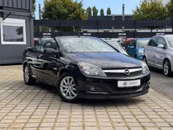 Schwarz Gebraucht 2007 Opel Astra Cabriolet Edition Cabrio | 4.270 € (Etwas zu teuer)