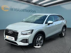 Silber Gebraucht 2024 Audi Q2 SUV | 34.599 € (Teuer)