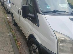 Weiß Gebraucht 2010 Ford Transit Kombi | 2.000 €