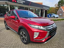 Rot Gebraucht 2018 Mitsubishi Eclipse Cross Diamant Edition SUV | 14.790 € (Fairer Preis)