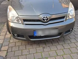 Grau Gebraucht 2007 Toyota Corolla Verso Van / Kleinbus | 1.430 € (Superpreis)