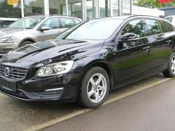Schwarz Gebraucht 2015 Volvo V60 Kinetic Kombi | 8.499 € (Guter Preis)