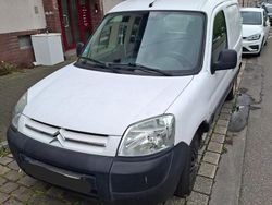 Weiß Gebraucht 2003 Citroën Berlingo Abholung | 1.800 € (Fairer Preis)