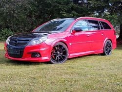 Rot Gebraucht 2008 Opel Vectra OPC Limousine | 2.900 € (Superpreis)
