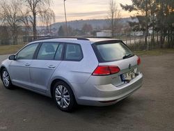 Silber Gebraucht 2015 VW Golf VII Comfortline Kombi | 5.700 € (Guter Preis)
