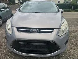 Grau Gebraucht 2011 Ford C-MAX Van / Kleinbus | 4.490 € (Guter Preis)
