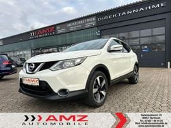 Weiß Gebraucht 2017 Nissan Qashqai N-Connecta SUV | 11.890 € (Fairer Preis)