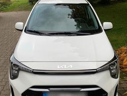 Weiß Gebraucht 2024 Kia Picanto Kleinwagen | 13.299 € (Guter Preis)