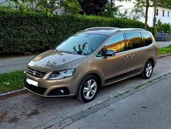 Gold Gebraucht 2017 Seat Alhambra 4Drive Van / Kleinbus | 24.950 € (Teuer)
