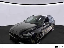 Mitternachtsschwarz Gebraucht 2022 Cupra Leon VZ Kombi | 31.991 € (Fairer Preis)