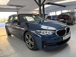 Blau Gebraucht 2020 BMW 520 Performance Kombi | 23.299 € (Fairer Preis)