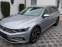Silber Gebraucht 2023 VW Passat Elegance Kombi | 32.900 € (Guter Preis)