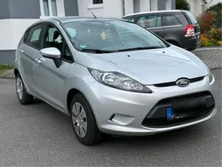 Silber Gebraucht 2011 Ford Fiesta Kleinwagen | 2.799 € (Fairer Preis)