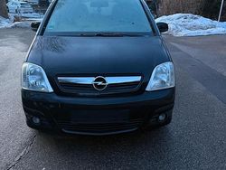 Schwarz Gebraucht 2007 Opel Meriva Van / Kleinbus | 2.500 € (Fairer Preis)