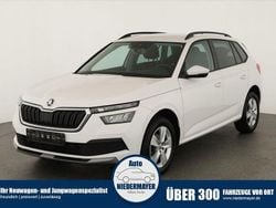 Weiß Gebraucht 2021 Skoda Kamiq Ambition SUV | 16.995 € (Guter Preis)