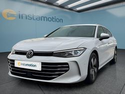 Weiß Gebraucht 2025 VW Passat Kombi | 38.249 € (Guter Preis)