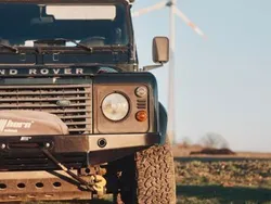 Grün Gebraucht 2000 Land Rover Defender S SUV | 22.000 € (Teuer)