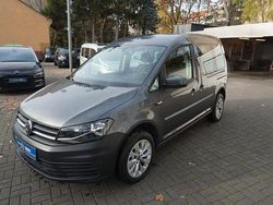 Grau Gebraucht 2017 VW Caddy Trendline Van / Kleinbus | 18.990 € (Fairer Preis)