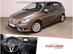 Grau Gebraucht 2015 Mercedes B180 Van / Kleinbus | 10.990 € (Guter Preis)