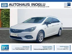 Weiß Gebraucht 2022 Opel Astra Elegance Kombi | 14.980 € (Guter Preis)