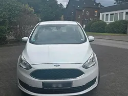 Weiß Gebraucht 2016 Ford C-MAX Van / Kleinbus | 4.999 € (Guter Preis)