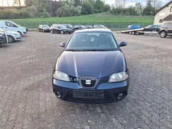 Blau Gebraucht 2007 Seat Ibiza Reference Limousine | 600 € (Superpreis)