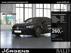 Nachtschwarz Gebraucht 2021 Mercedes CLA250e Shooting Brake AMG Kombi | 27.630 € (Superpreis)