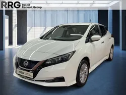 Weiß Gebraucht 2021 Nissan Leaf Basis Kleinwagen | 13.760 € (Etwas zu teuer)