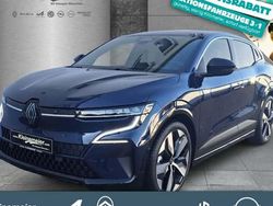 Blau Gebraucht 2025 Renault Mégane Komfort Limousine | 46.141 €
