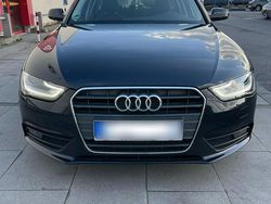 Blau Gebraucht 2013 Audi A4 Attraction Kombi | 8.700 € (Fairer Preis)