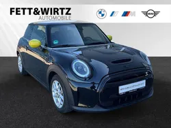 Midnight black metallic Gebraucht 2022 Mini Cooper SE Kleinwagen | 18.690 € (Guter Preis)