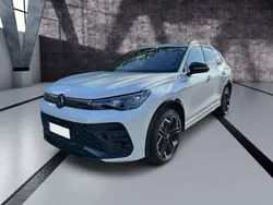 Weiß Gebraucht 2024 VW Tiguan R-line SUV | 48.750 € (Etwas zu teuer)
