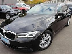 Schwarz ii/bonnet fluid black Gebraucht 2021 BMW 530 Kombi | 29.980 € (Guter Preis)