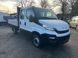 Weiß Gebraucht 2017 Iveco Daily Van | 17.980 € (Fairer Preis)