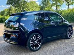 Blau Gebraucht 2021 BMW i3 Kleinwagen | 19.900 € (Fairer Preis)