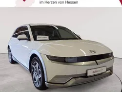 Weiß Gebraucht 2023 Hyundai Ioniq 5 SUV | 35.289 € (Fairer Preis)