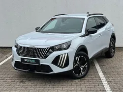 Weiß Gebraucht 2024 Peugeot 2008 Allure SUV | 21.450 € (Fairer Preis)