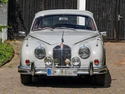 Grau Gebraucht 1966 Jaguar MK II Limousine | 42.900 €