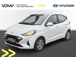 Atlas white (weiß) Neu 2024 Hyundai i10 Select Kleinwagen | 16.990 € (Fairer Preis)