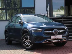 Blau Gebraucht 2020 Mercedes GLA200 SUV | 29.900 € (Fairer Preis)