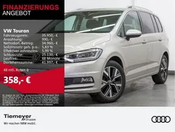 Silber Gebraucht 2024 VW Touran Highline Van / Kleinbus | 35.950 € (Fairer Preis)