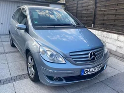Blau Gebraucht 2007 Mercedes B180 Van / Kleinbus | 4.800 € (Fairer Preis)