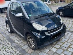 Schwarz Gebraucht 2007 Smart ForTwo Coupé Coupé | 3.000 € (Fairer Preis)