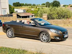 Braun Gebraucht 2012 Volvo C70 Cabrio | 18.500 € (Teuer)