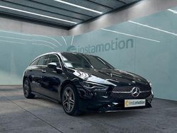 Schwarz Gebraucht 2024 Mercedes CLA200 Shooting Brake AMG Kombi | 34.790 € (Fairer Preis)