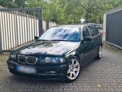 Grün Gebraucht 2000 BMW 320 Performance Kombi | 2.499 € (Superpreis)
