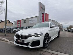 Alpinweiss iii Gebraucht 2020 BMW 520 M Sport Kombi | 25.950 € (Teuer)