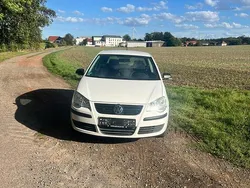 Weiß Gebraucht 2005 VW Polo Kleinwagen | 850 € (Fairer Preis)